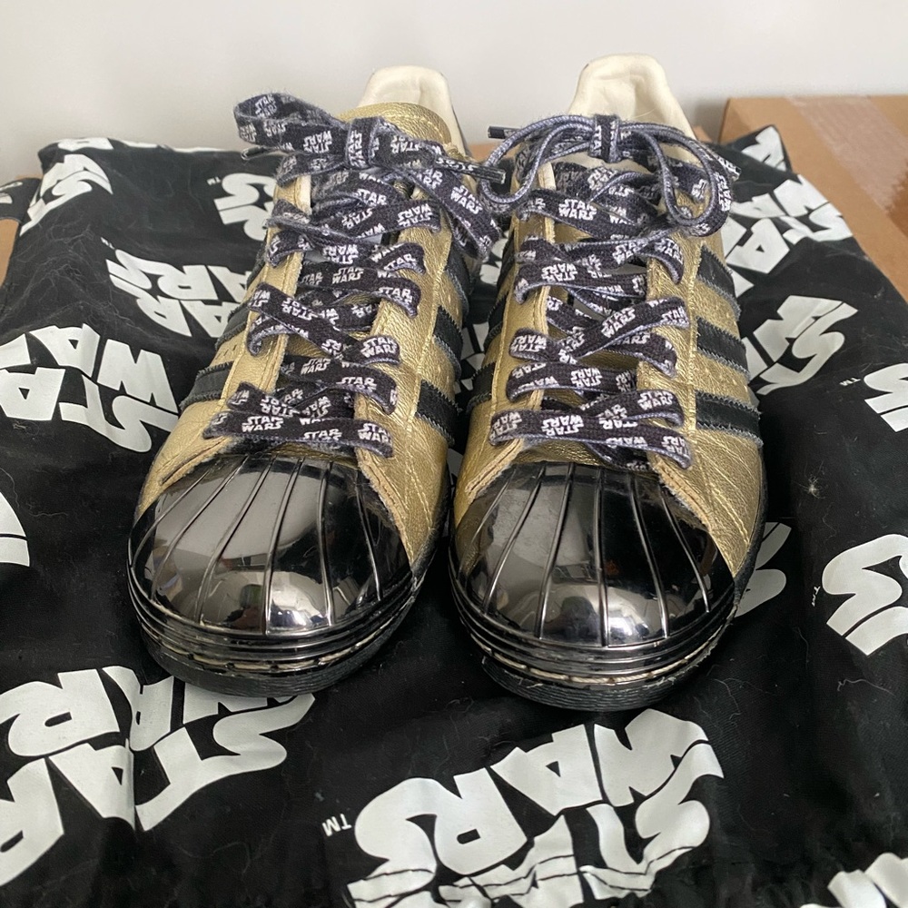 Adidas X Starwars sneakers
